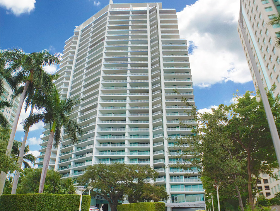 Grovernor House Condominium